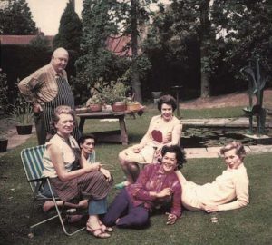 Henry McNulty, Lee Miller Bettina McNulty James Beard e altri amici, Farley Farm House, 1966